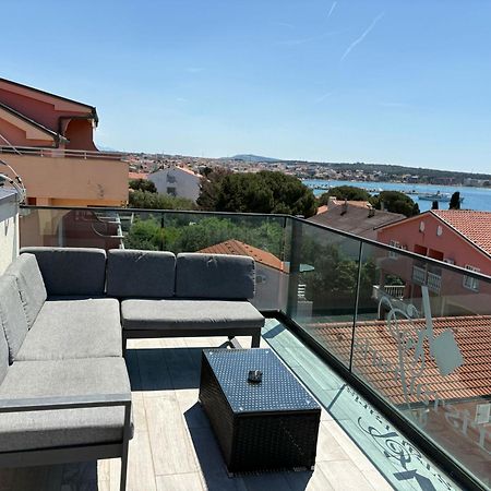 Kristal Paris Resort Novalja Luaran gambar